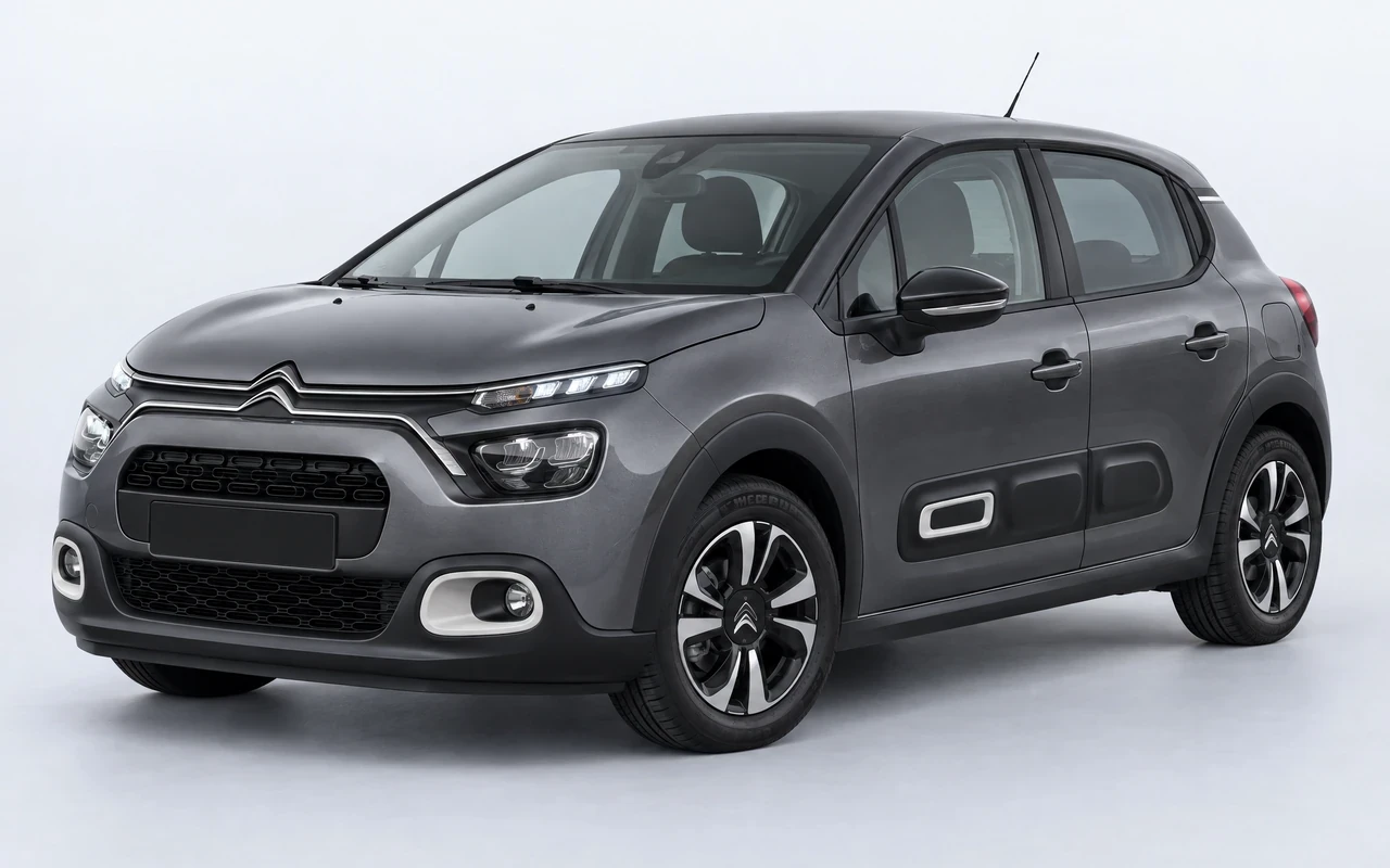 AI-genereret illustration af en mørkegrå Citroën C3, set skråt forfra.