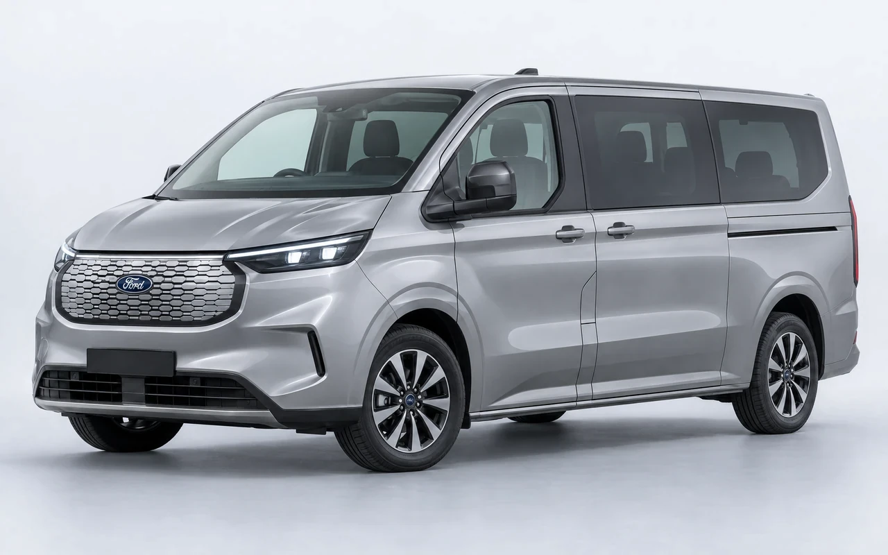 AI-genereret illustration af en sølvgrå Ford Tourneo Custom EV, set skråt forfra.